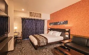 Zen Kyoto Apartment Hotel 3*,